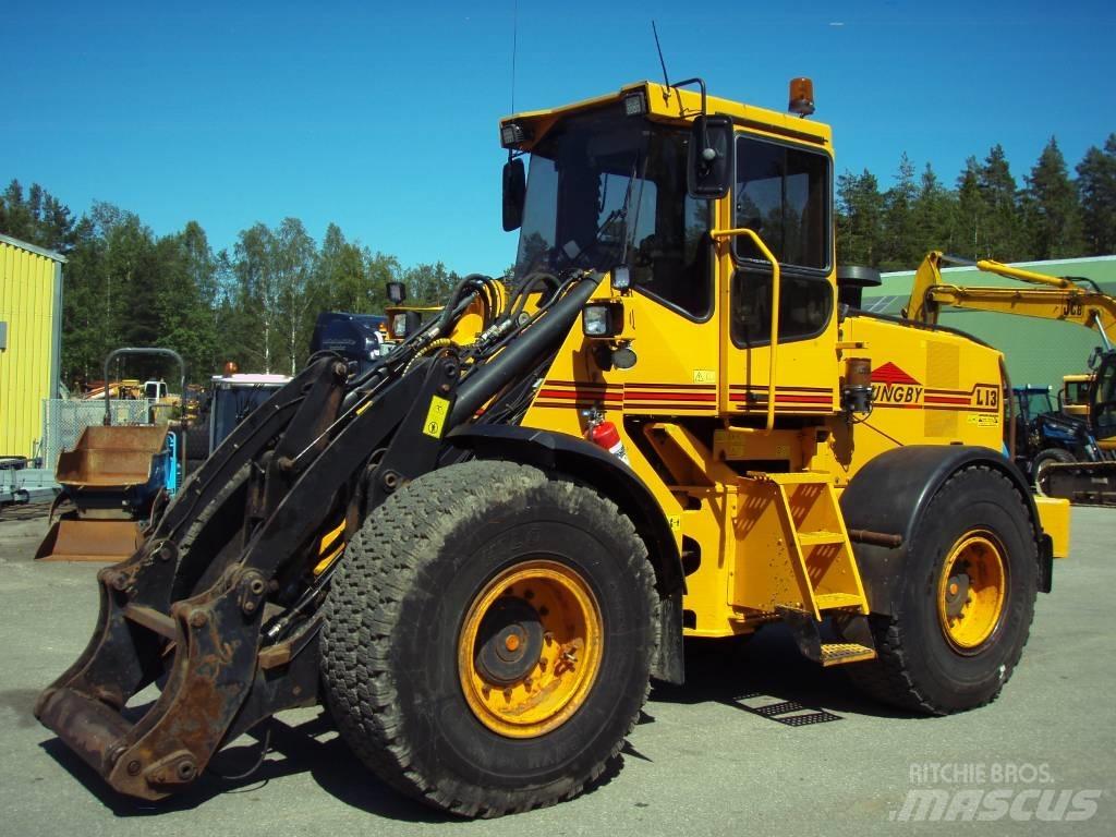 Ljungby L 13 Incarcator pe pneuri