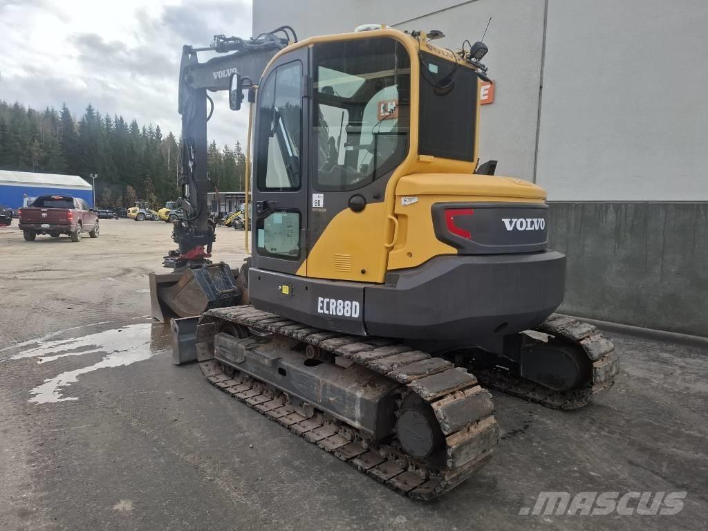 Volvo ECR 88 D Excavatoare 7t - 12t