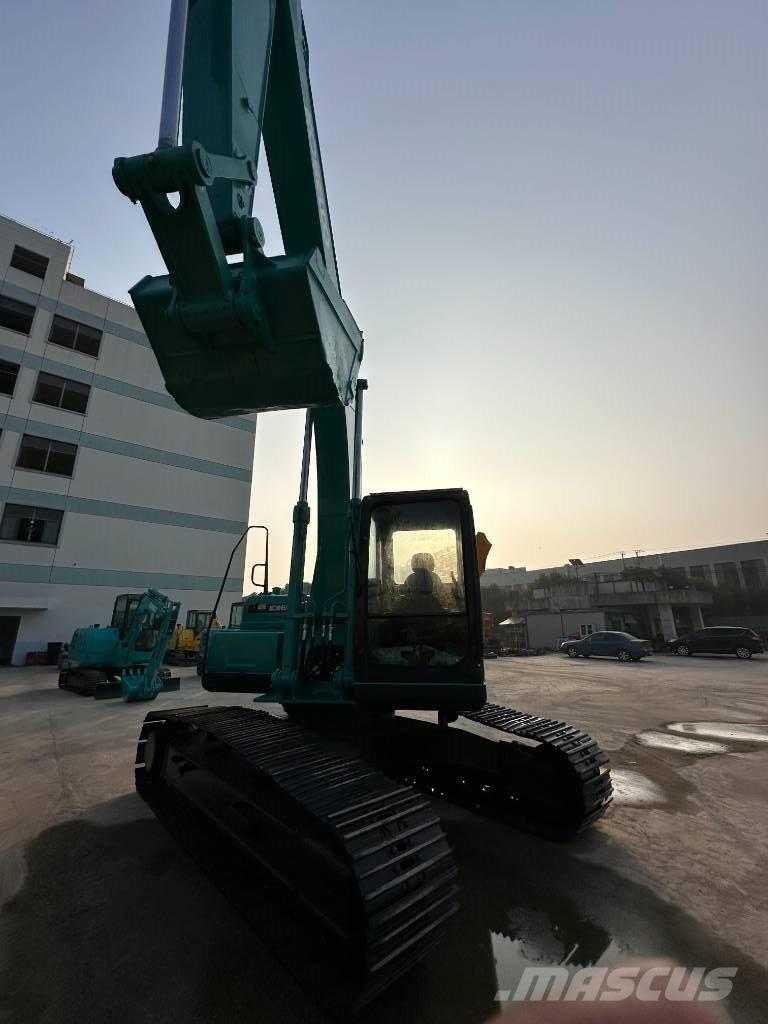 Kobelco SK 200-8 Excavatoare pe șenile
