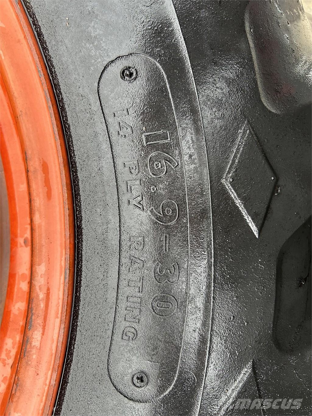 Goodyear 16,9-30 Roti