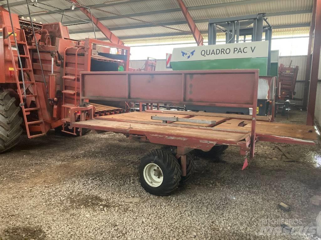 Hesston 4900 Baler dreptunghiular