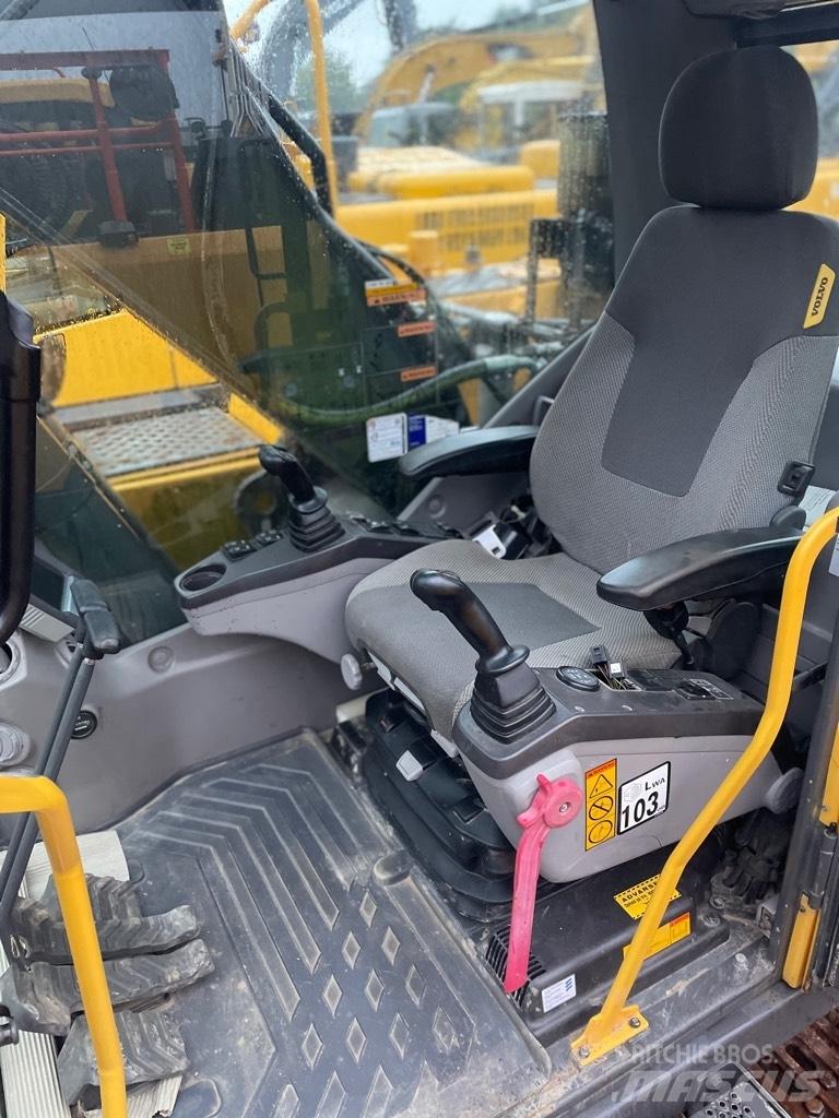 Volvo EC210C Excavatoare pe șenile
