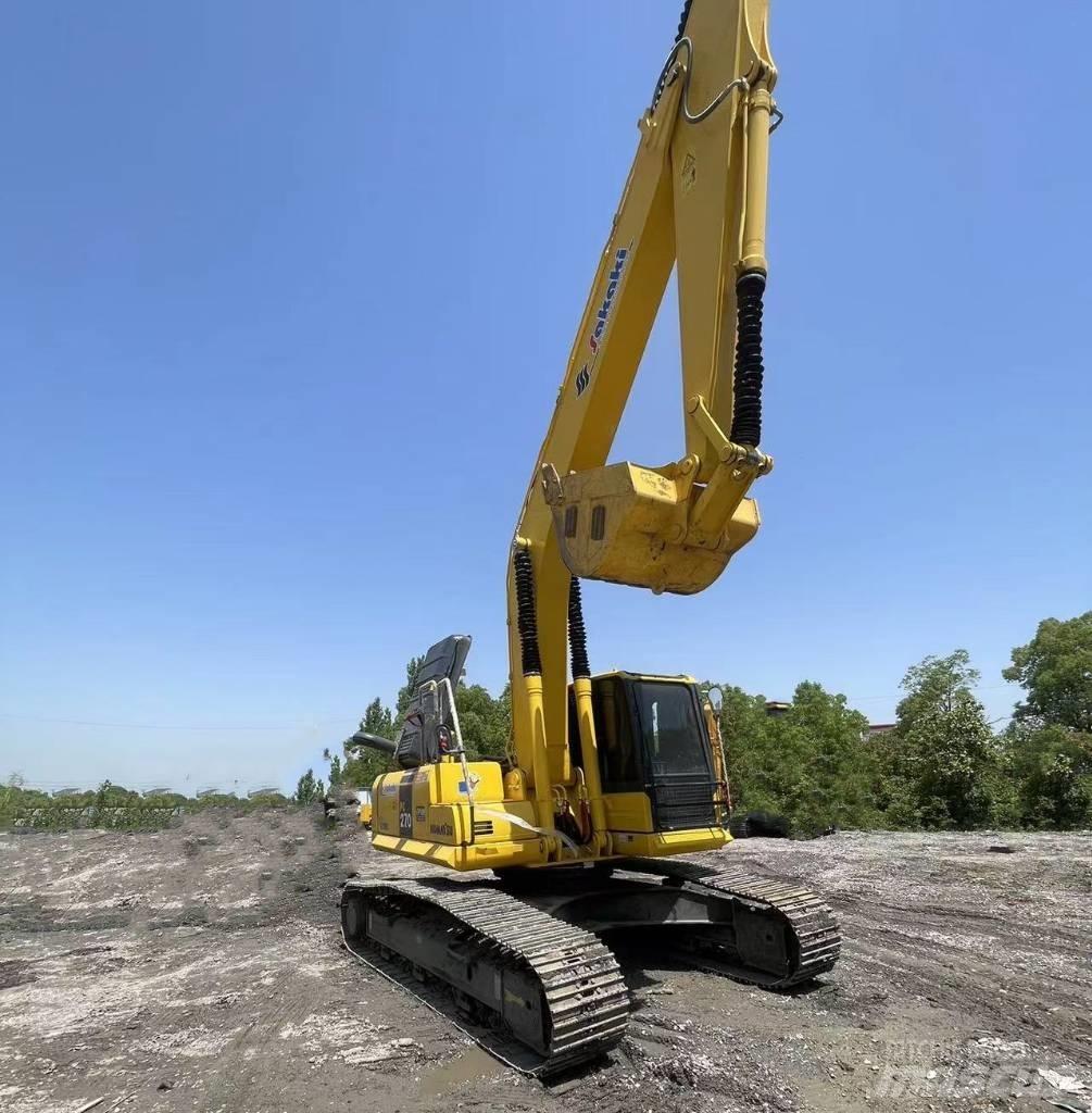 Komatsu PC 270 Excavatoare pe șenile
