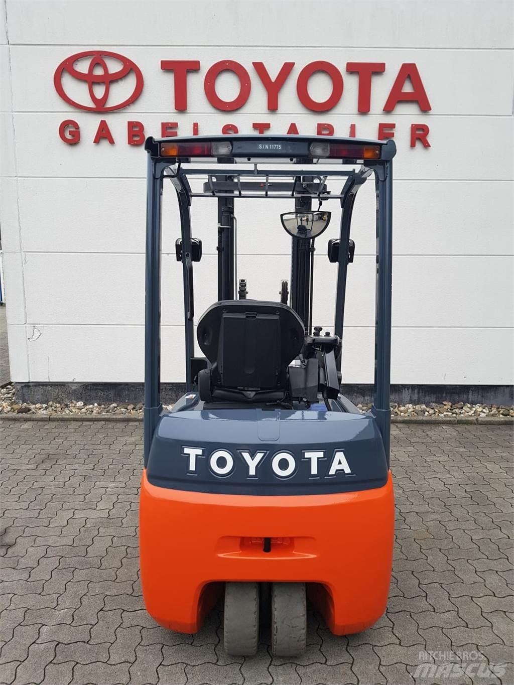 Toyota 8FBEKT18 Stivuitor electric