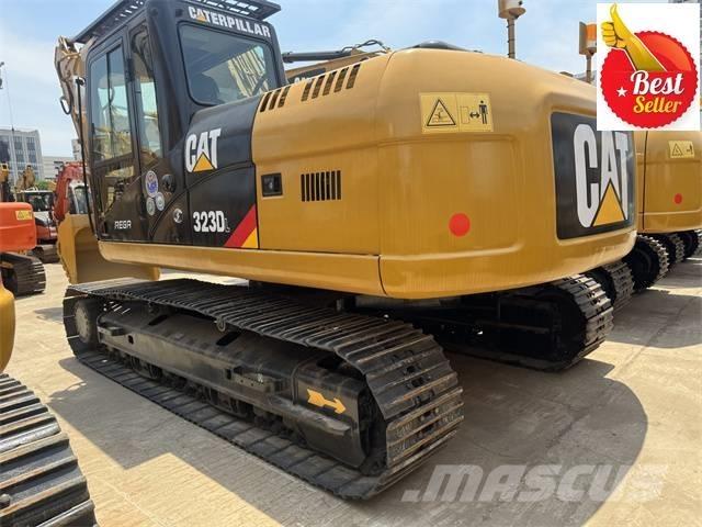 CAT 323 D L Excavatoare pe șenile
