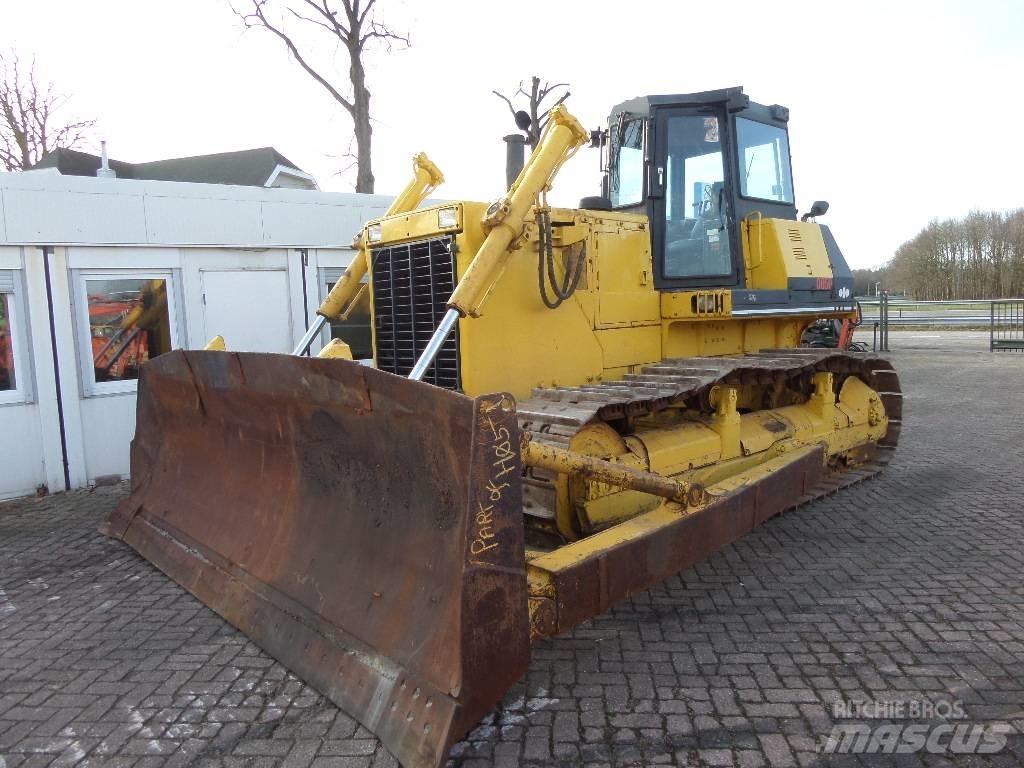 Komatsu D85P-21 Buldozere pe senile