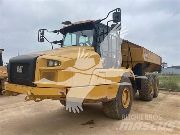 CAT 730 Transportoare articulate