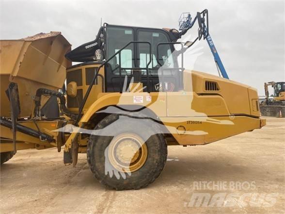 CAT 730 Transportoare articulate