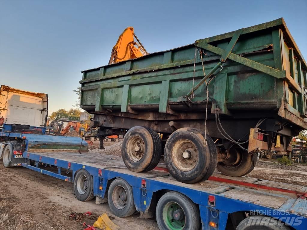 Montracon trailer remorci cu cârlig