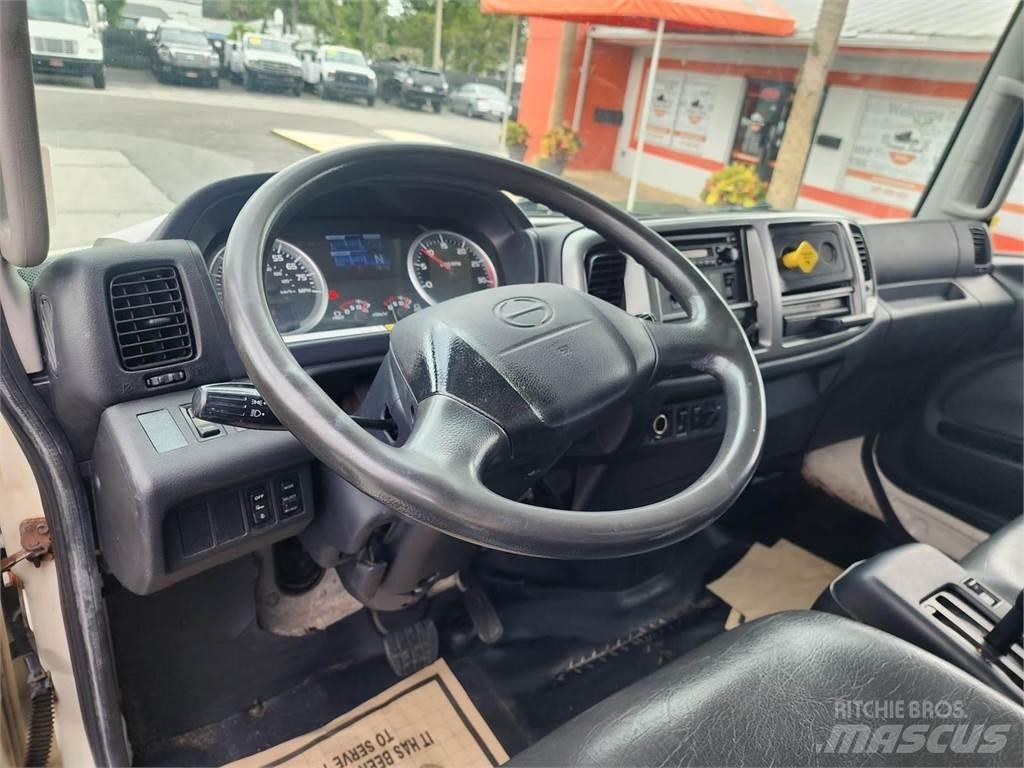 Hino 338 Autocamioane