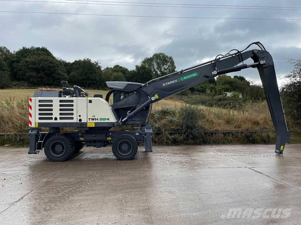 Terex Ecotec TWH224 Paleta de manipulare