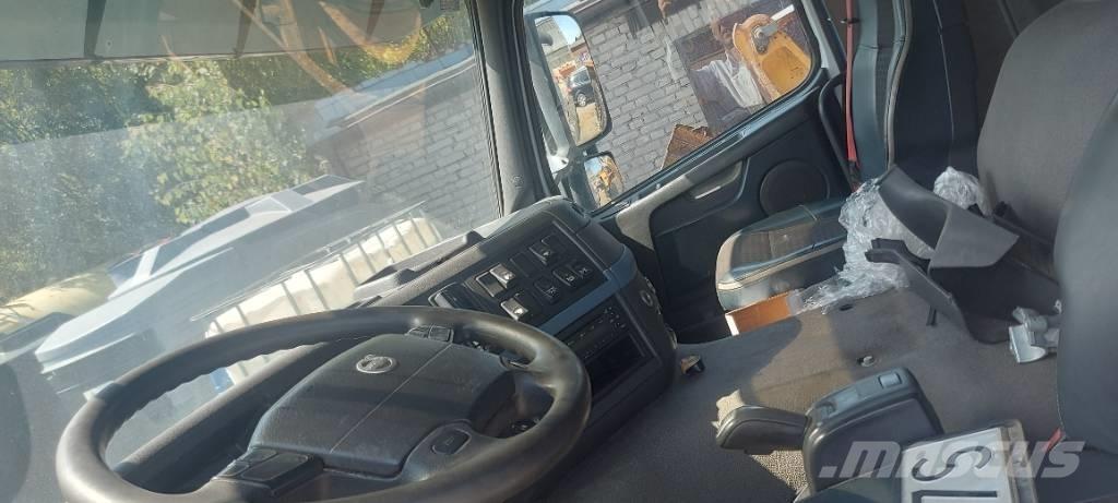Volvo FM 330 Camion cabina sasiu