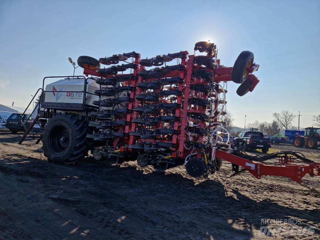 Bourgault CD872-8 Perforatoare