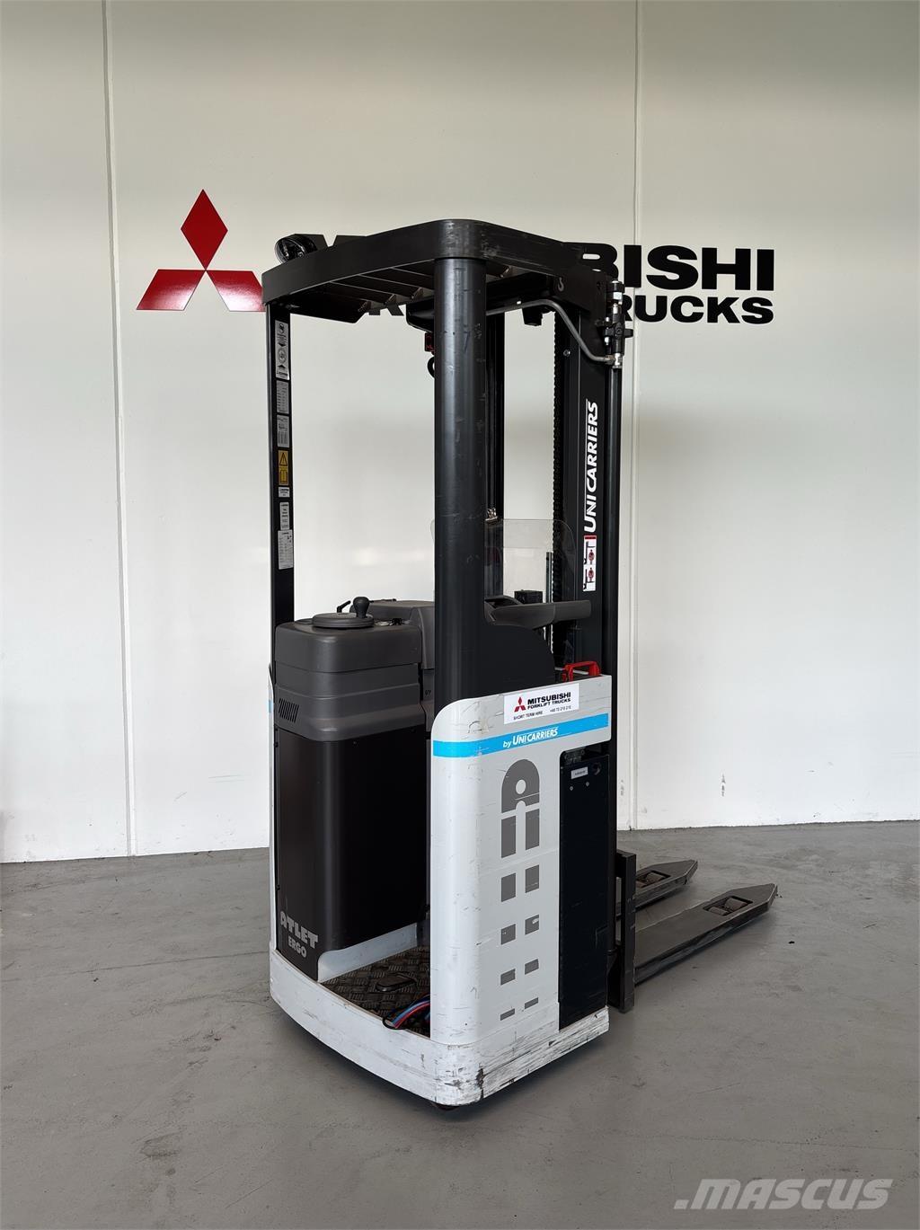 Atlet AJN160 Transpaleti autopropulsanti