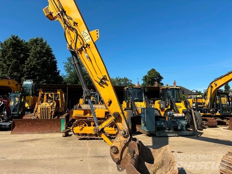 JCB JS 220 LR Excavatoare pe șenile
