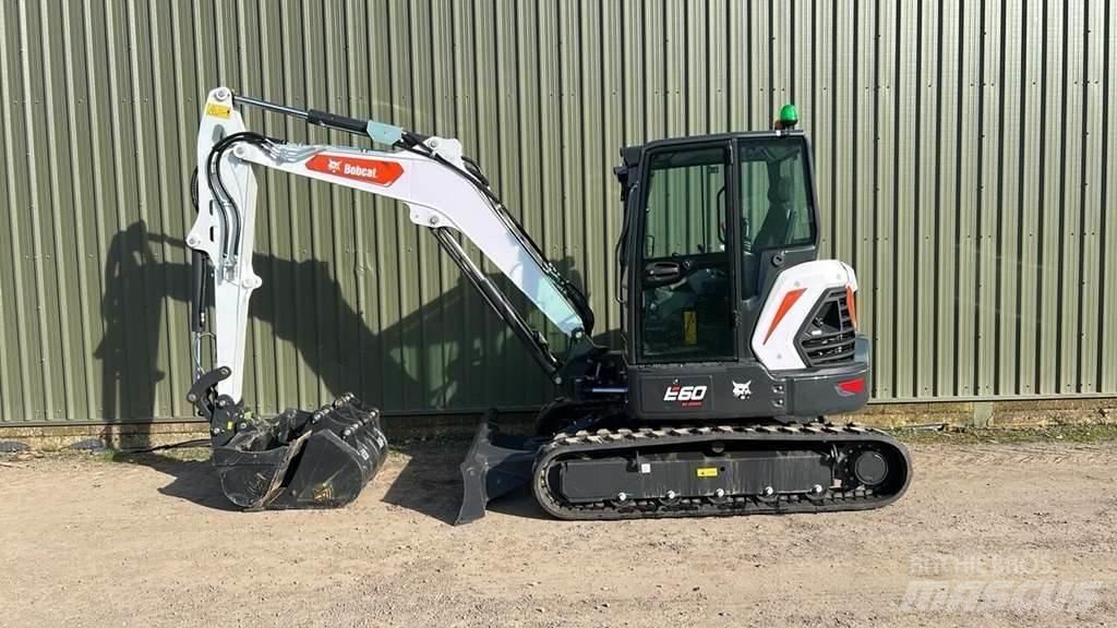 Bobcat E60 Mini excavatoare < 7t