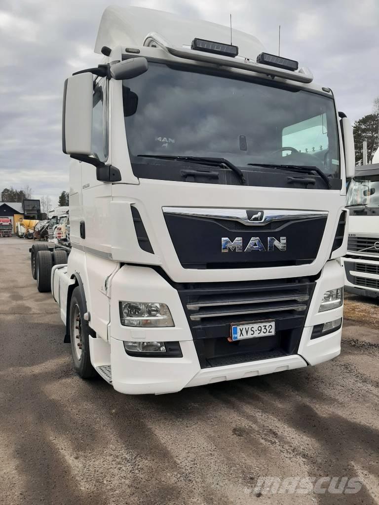 MAN TGX 26.500 Camion cabina sasiu
