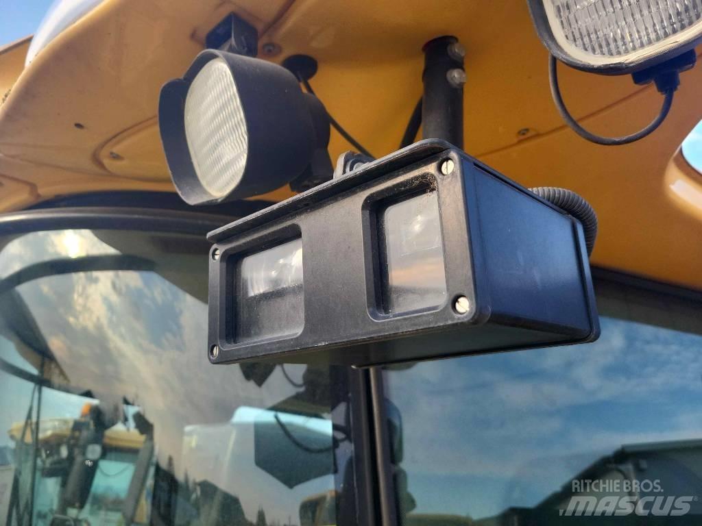 New Holland CR 9090 Combine de secerat