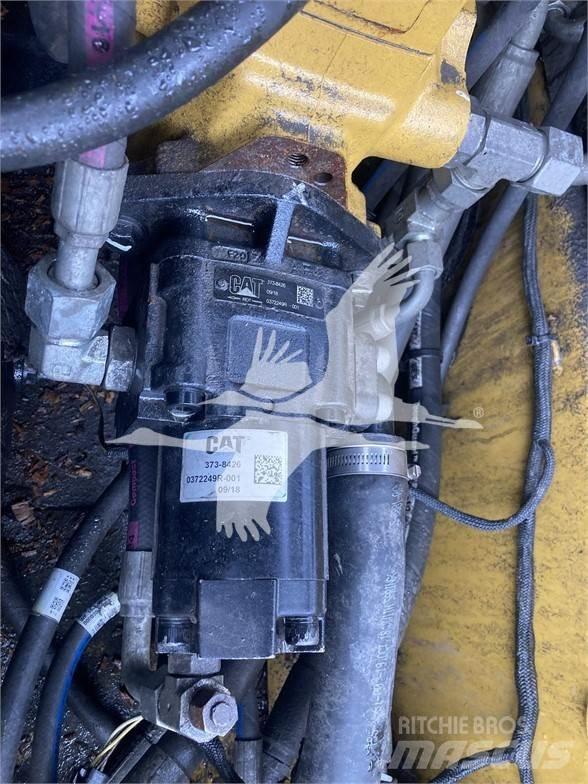 CAT 242D Mini incarcator