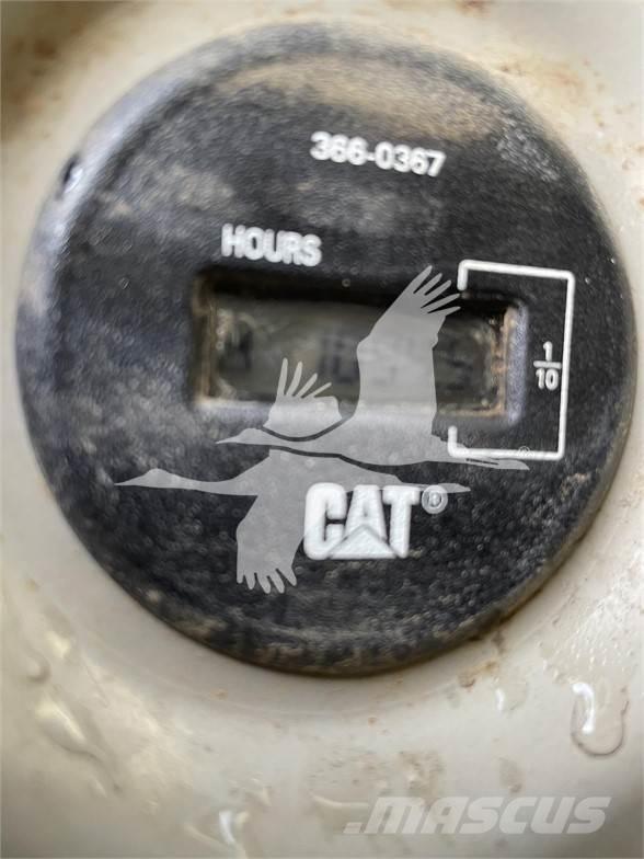 CAT 325C Excavatoare pe șenile
