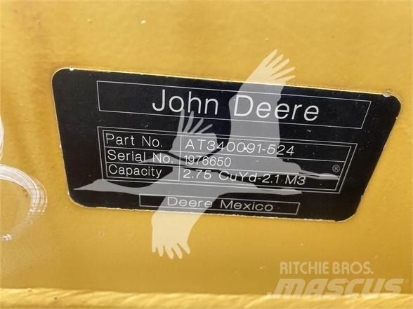 John Deere  Pistoane