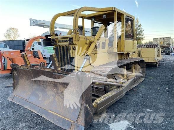 Komatsu D65E-6 Buldozere pe senile