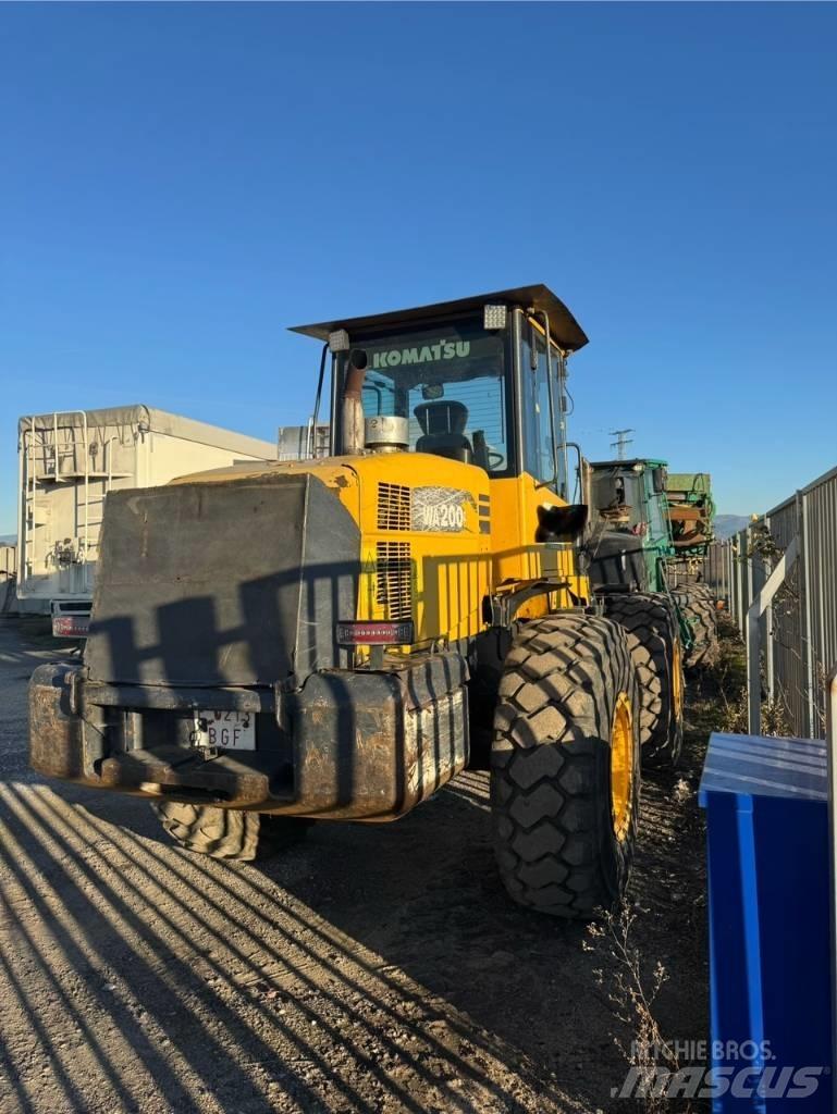 Komatsu WA 200 PZ-6 Incarcator pe pneuri