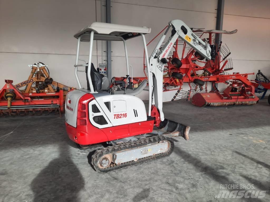 Takeuchi TB216 Mini excavatoare < 7t