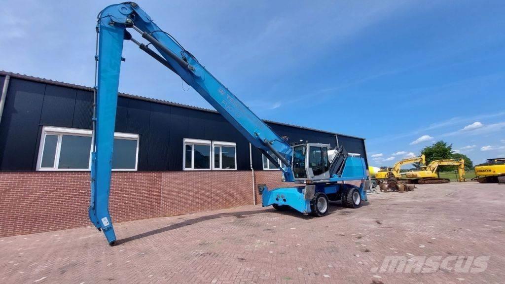 Fuchs MHL360 Paleta de manipulare