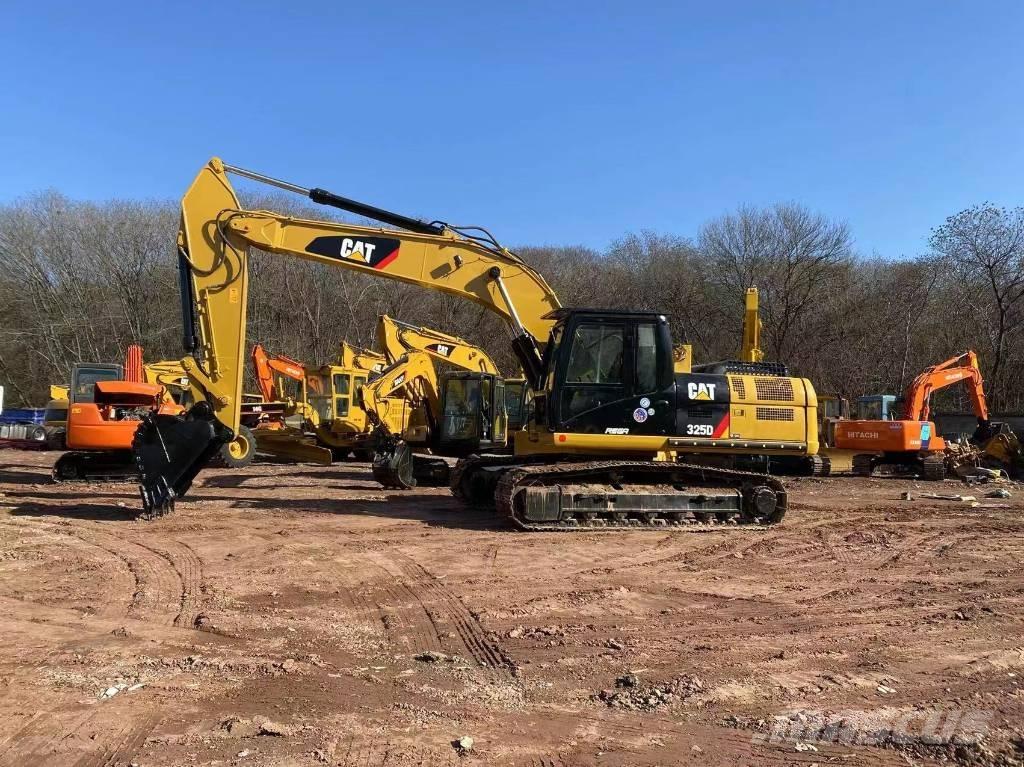 CAT 325D Excavatoare pe șenile
