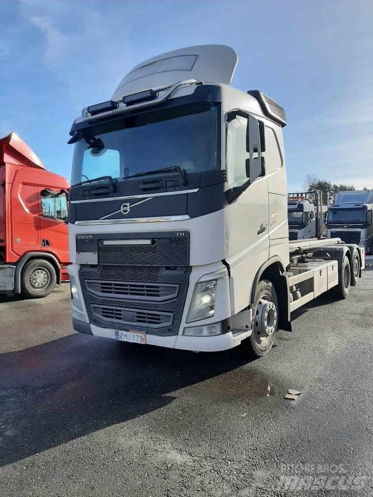 Volvo FH 13 Camion cadru container