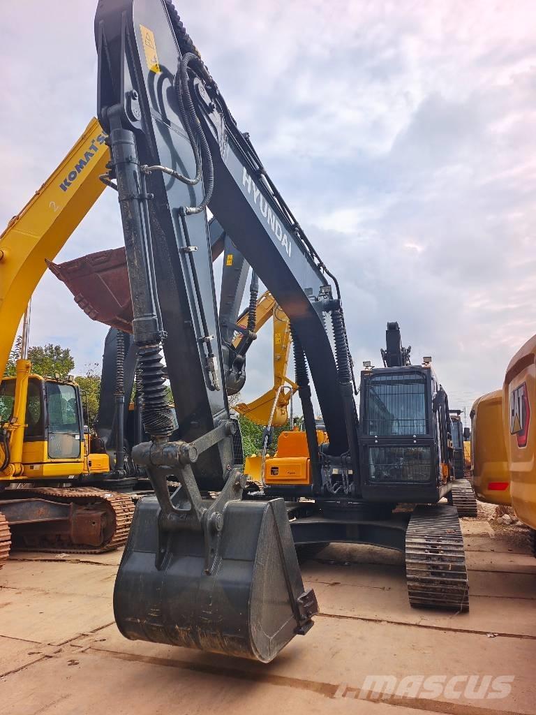 Hyundai HX220HD Excavatoare pe șenile
