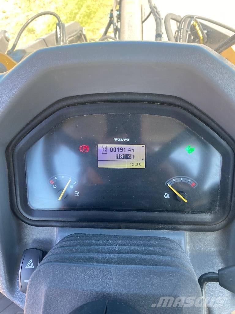 Volvo L30GS Incarcator pe pneuri