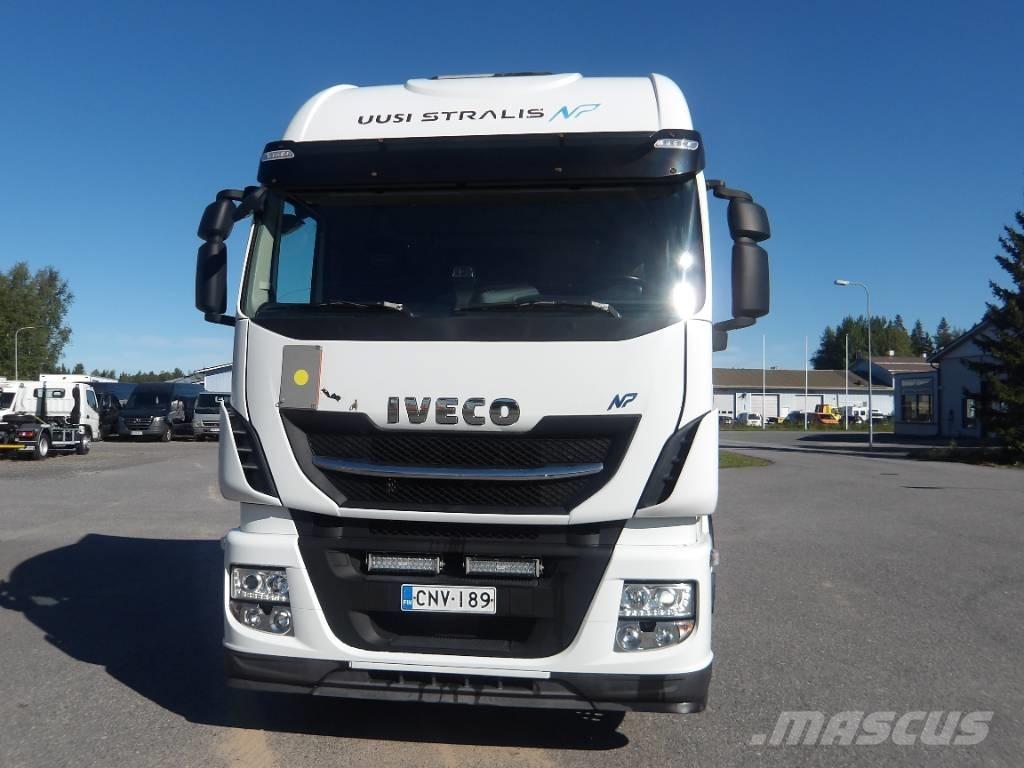Iveco AS 440STX LNG Autotractoare