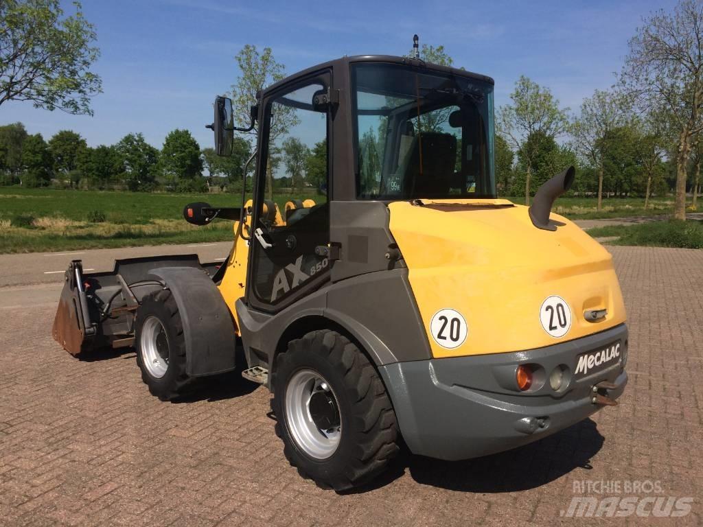 Mecalac AX 850 Incarcator pe pneuri