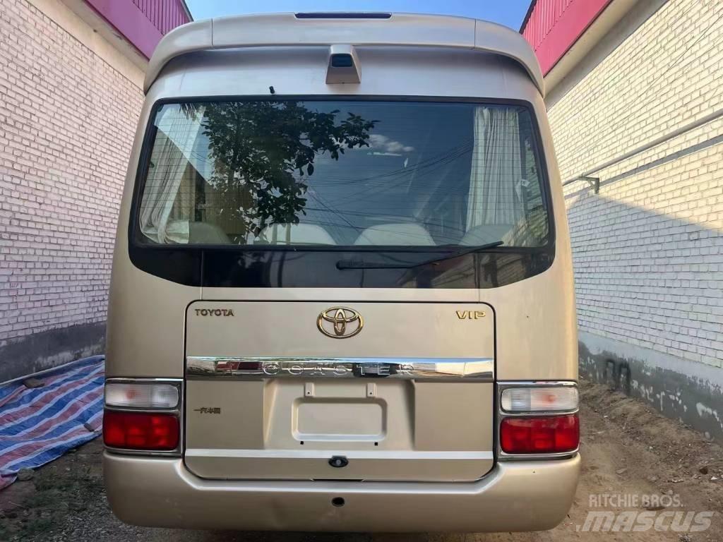 Toyota Coaster Bus Mini autobuze