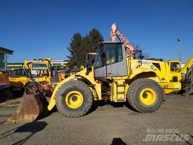 New Holland W 190 Incarcator pe pneuri