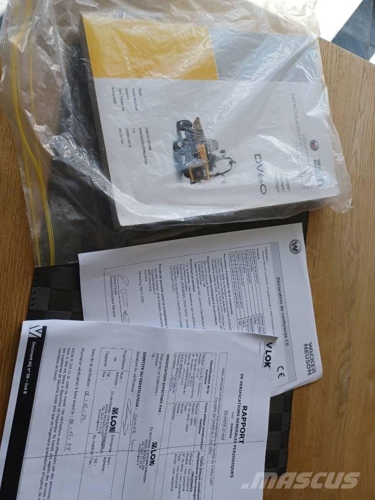 Wacker Neuson DV 60 Minitractor de teren
