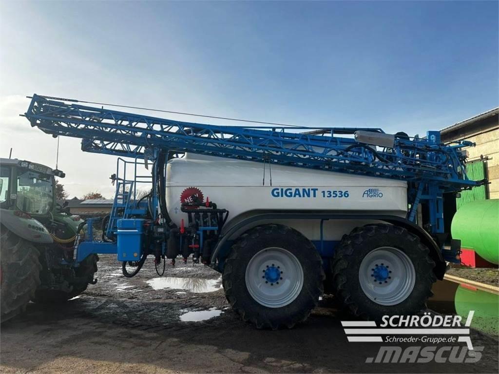 Agrio GIGANT 13500 Tractoare agricole sprayers