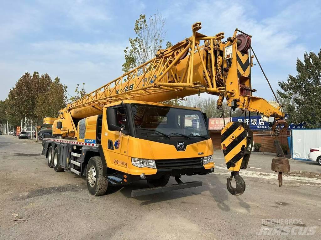 XCMG XCT25 Macara pentru orice teren