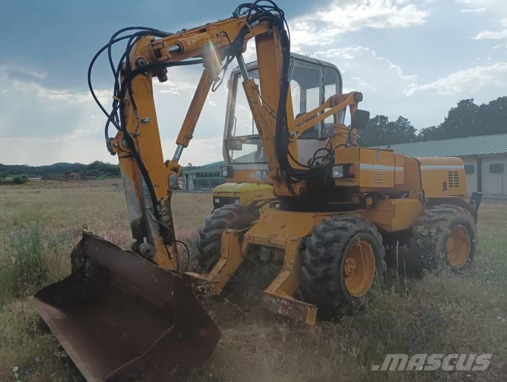 Mecalac 11 CX Excavatoare cu roti