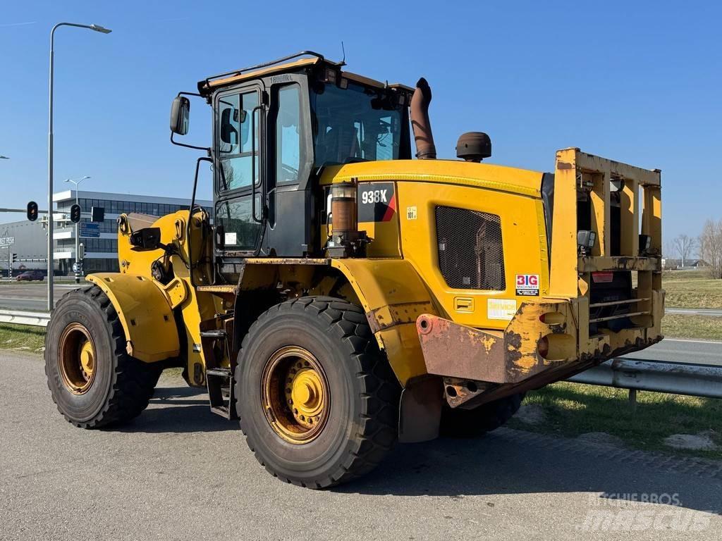 CAT 938K Incarcator pe pneuri