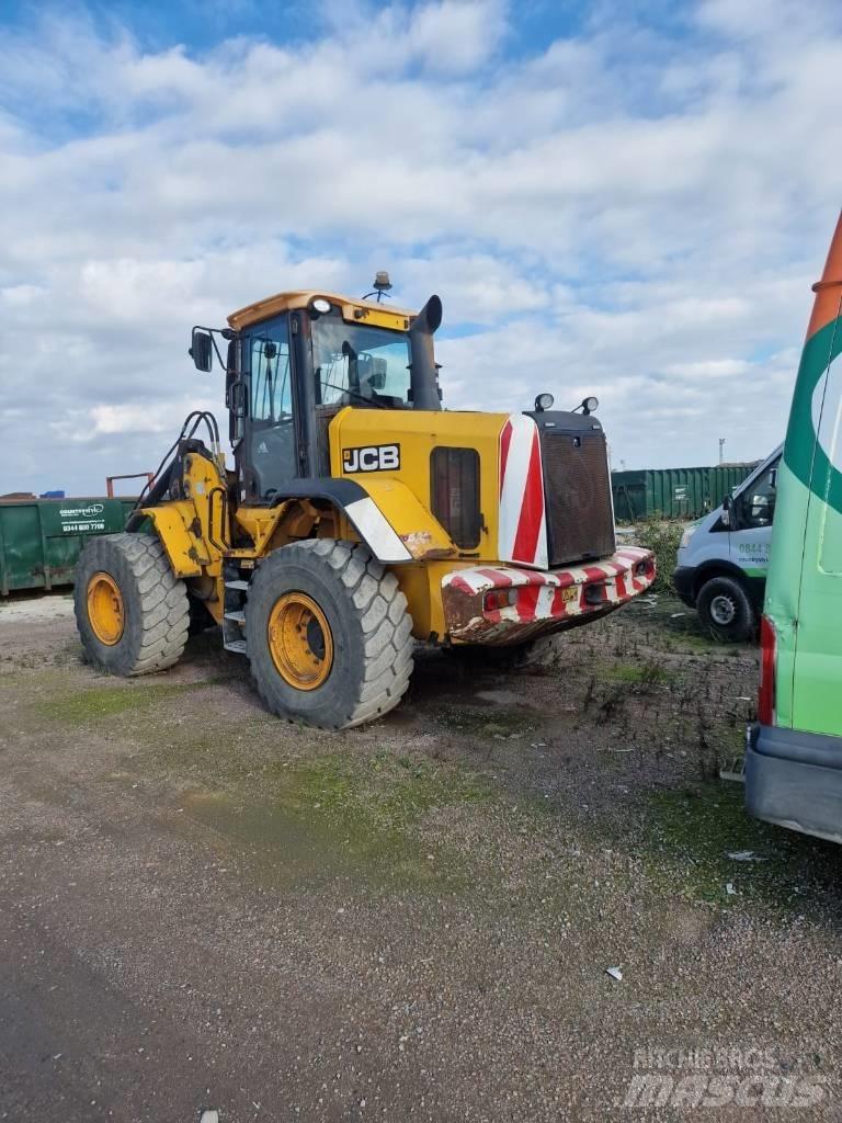 JCB 437 HT Incarcator pe pneuri