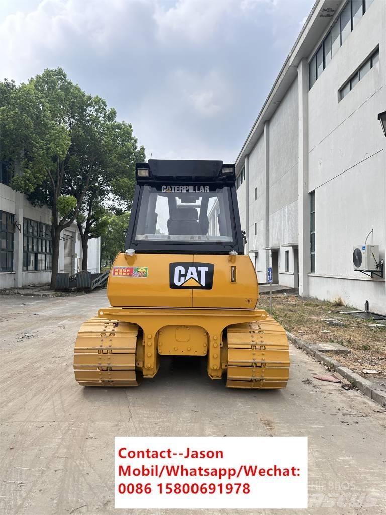 CAT D5K Buldozere pe senile