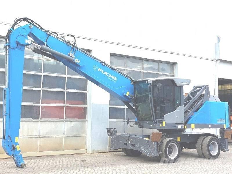 Fuchs MHL 331 F Paleta de manipulare