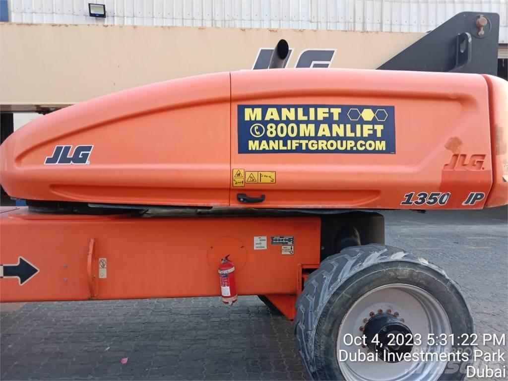 JLG 1350SJP Nacele cu brat telescopic