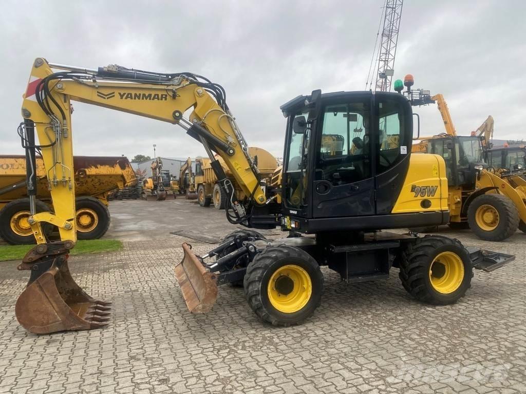 Yanmar B95w NVT Excavatoare cu roti