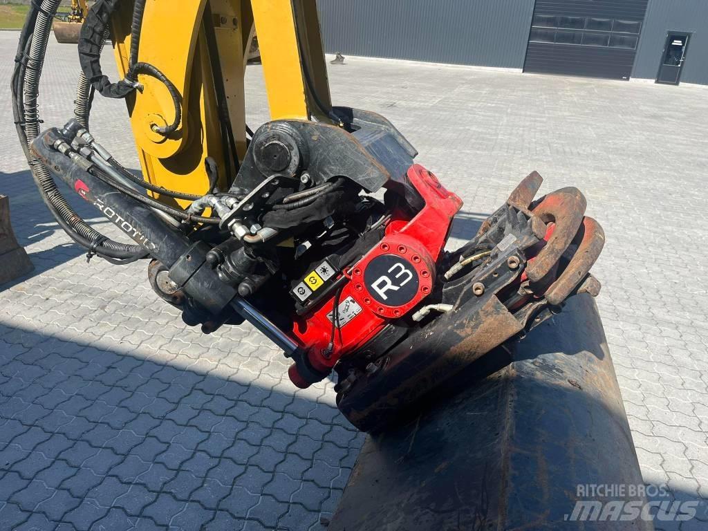 CAT 310 Excavatoare pe șenile
