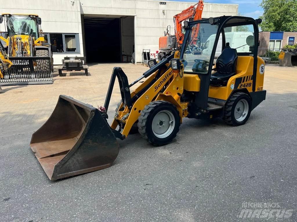 Schäffer 2428 Mini excavatoare < 7t