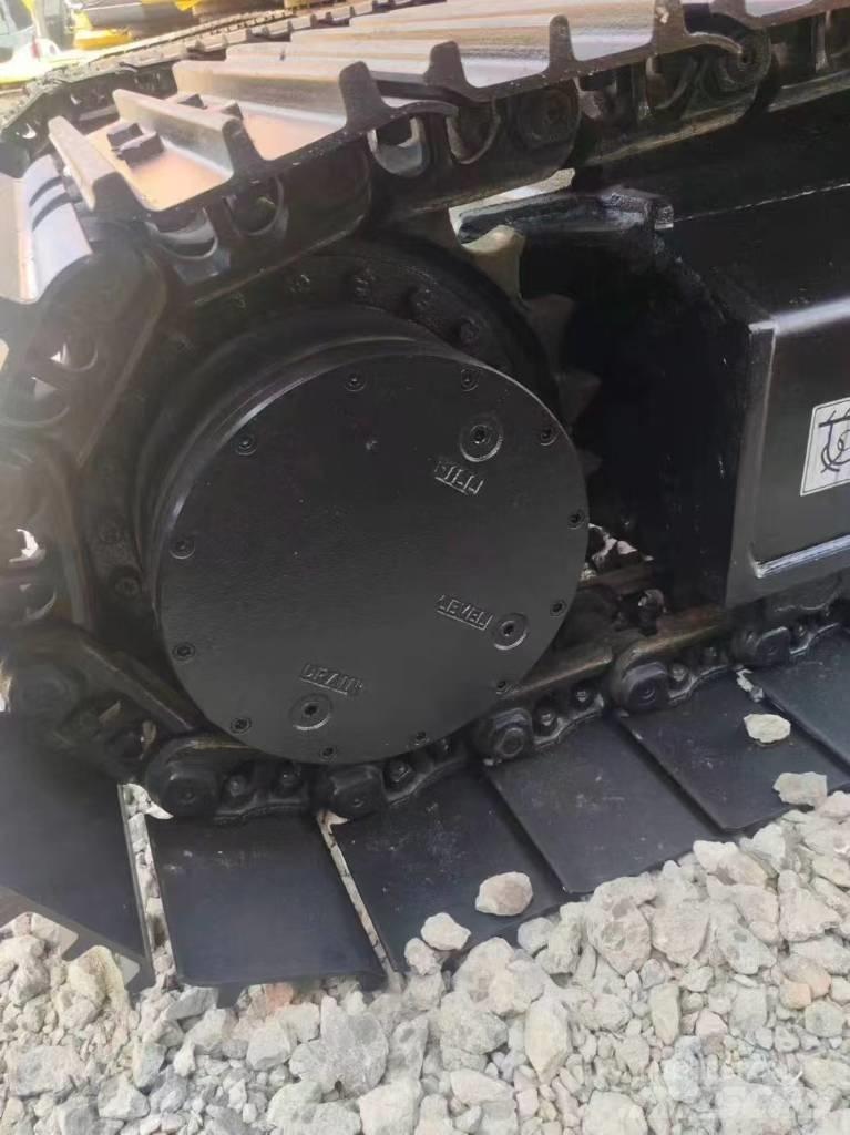 Sany 235C Excavatoare pe șenile
